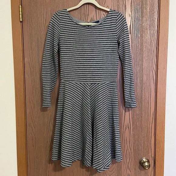 Fit n Flare Striped Dress - Picture 5 of 10